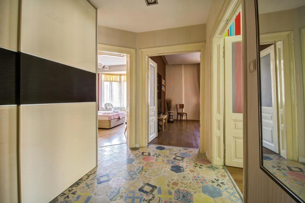 Apartment 65 - Airy Aprt At Top Center ソフィア エクステリア 写真