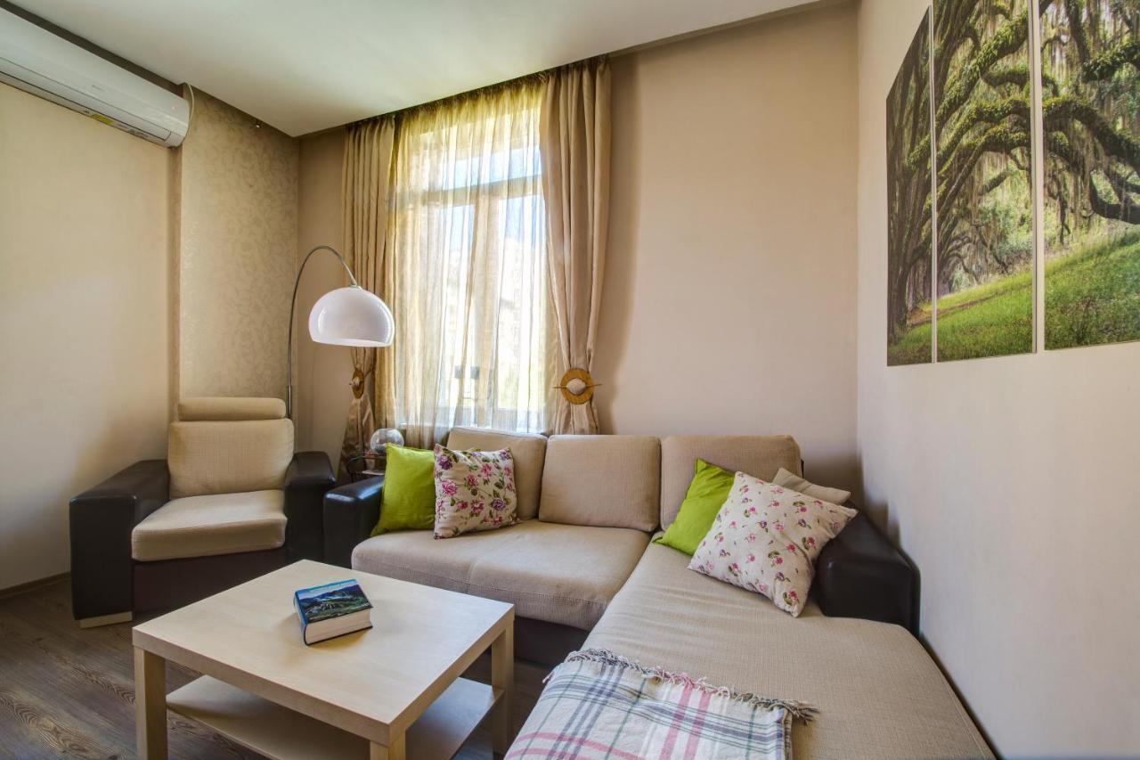 Apartment 65 - Airy Aprt At Top Center ソフィア エクステリア 写真